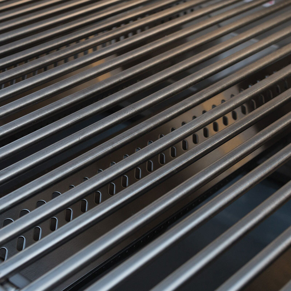 Bull Angus 30-Inch 4-Burner Built-In Gas Grill With Rear Infrared Burner & Rotisserie Kit