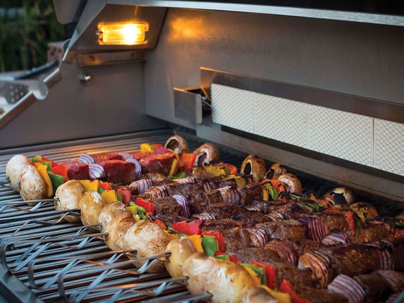 Bull Angus 30-Inch 4-Burner Built-In Gas Grill With Rear Infrared Burner & Rotisserie Kit