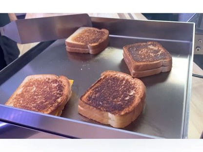 Le Griddle Wee 16-Inch 1800W Electric Griddle