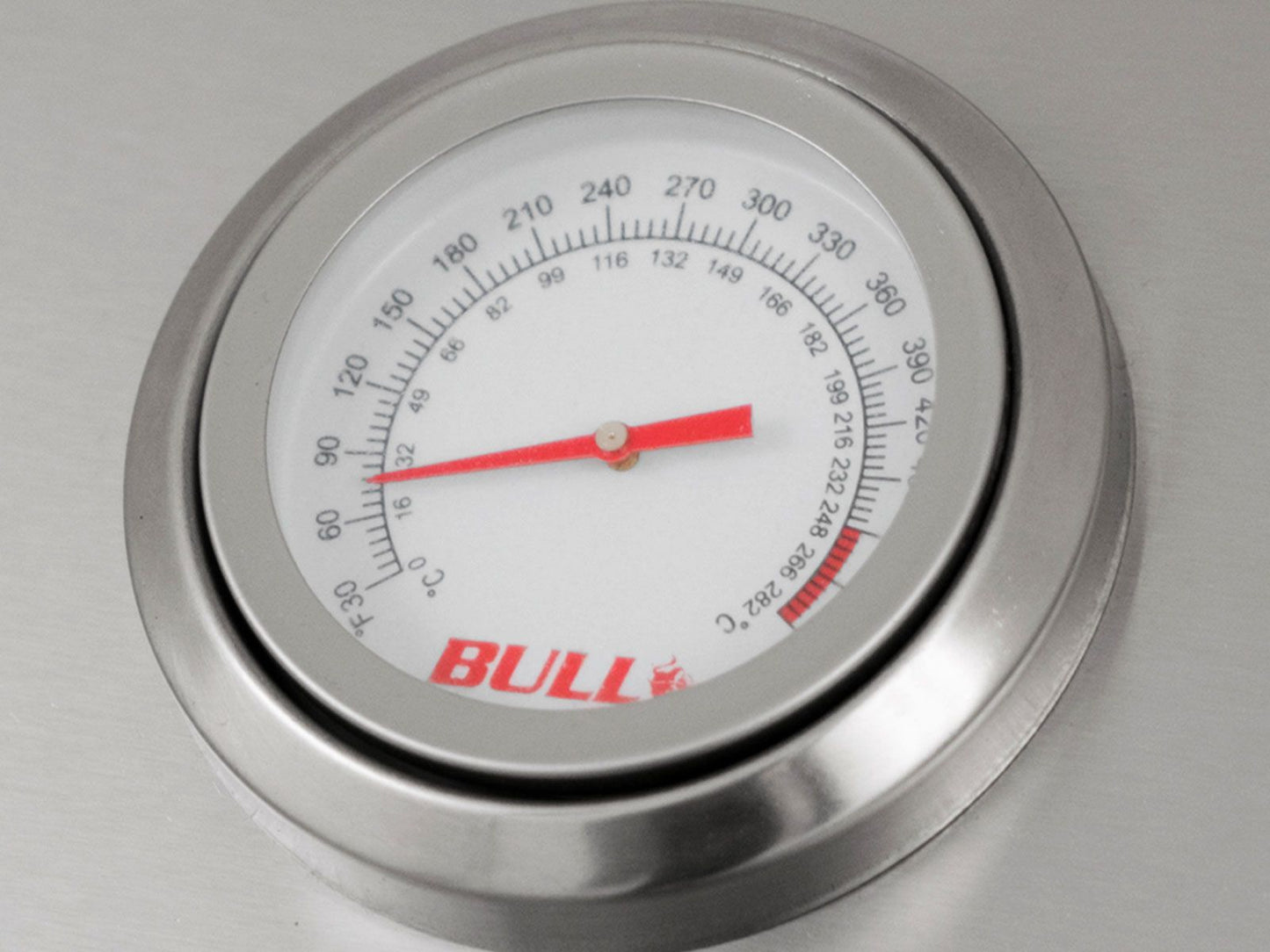 Bull Lonestar Select 30-Inch 4-Burner Built-In Gas Grill